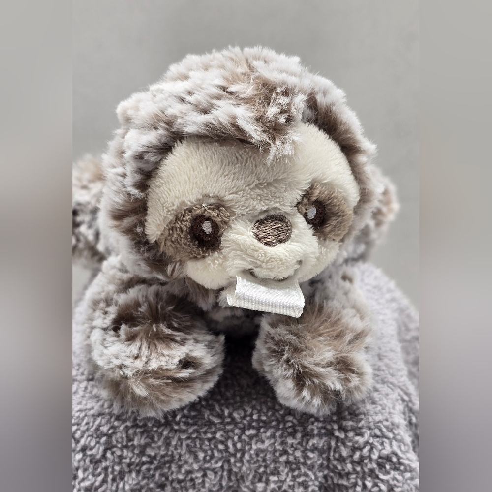 Raz Buddy Tan/White Sloth Pacifier Holder 6" Plush Stuffed Animal 2021